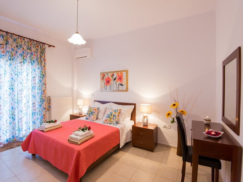 4 Bedroom Villa in Rethimno RE0761 267562