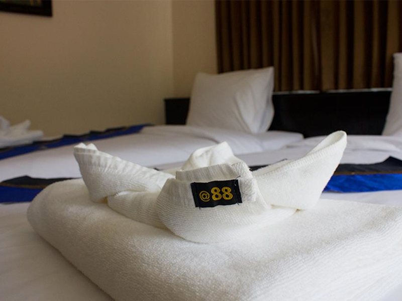88 Hotel Patong 220802