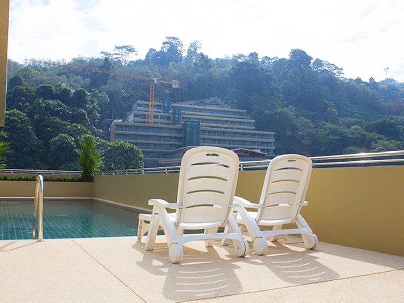 88 Hotel Patong 220812