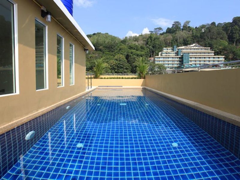 88 Hotel Patong 220813