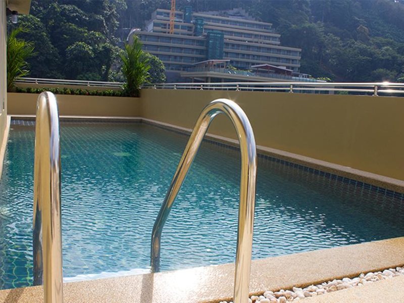 88 Hotel Patong 220815