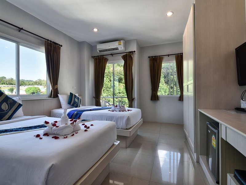 88 Hotel Patong 220819