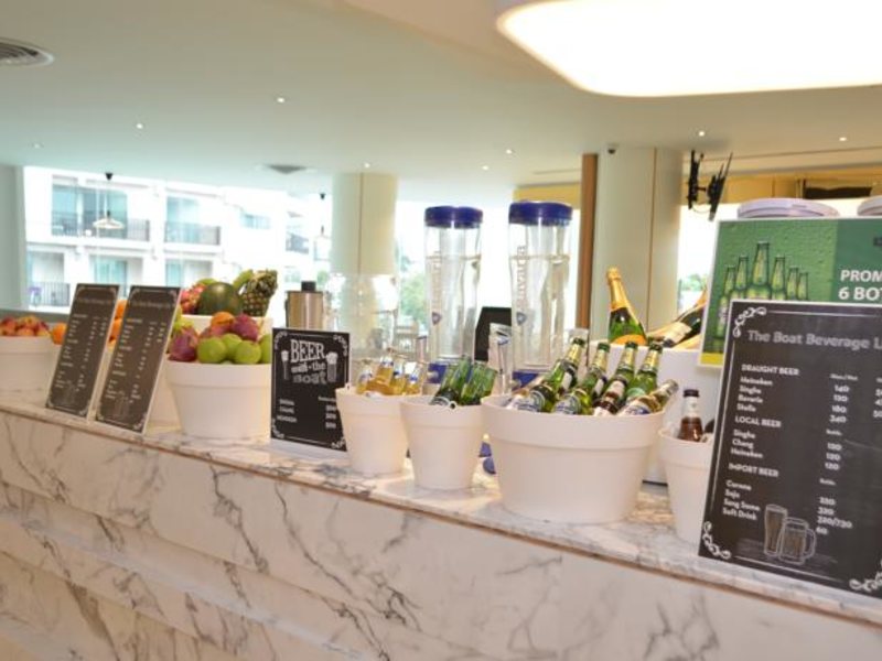 A-One The Royal Cruise Hotel 147893