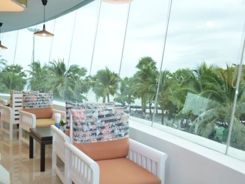 A-One The Royal Cruise Hotel 147894