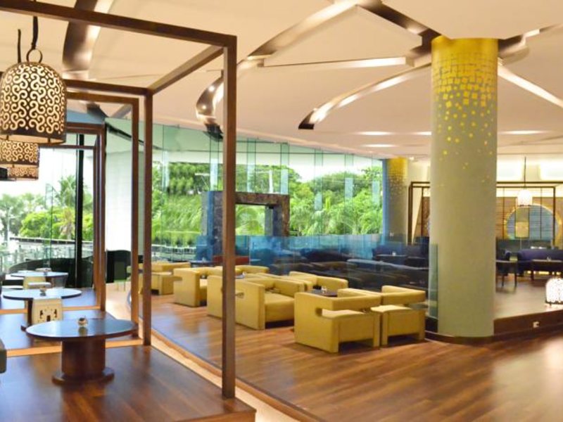 A-One The Royal Cruise Hotel 147900