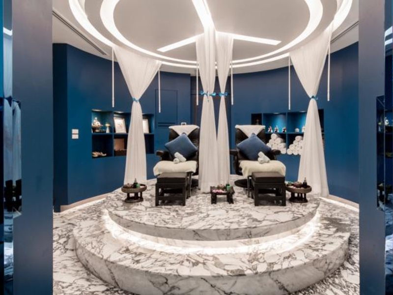 A-One The Royal Cruise Hotel 147905