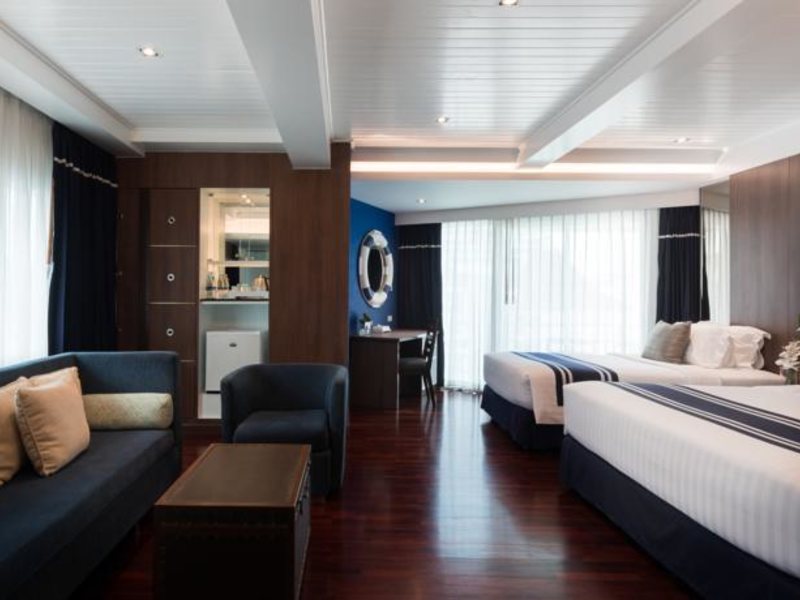 A-One The Royal Cruise Hotel 147910