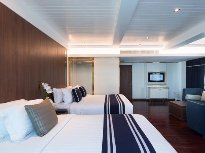 A-One The Royal Cruise Hotel 147911