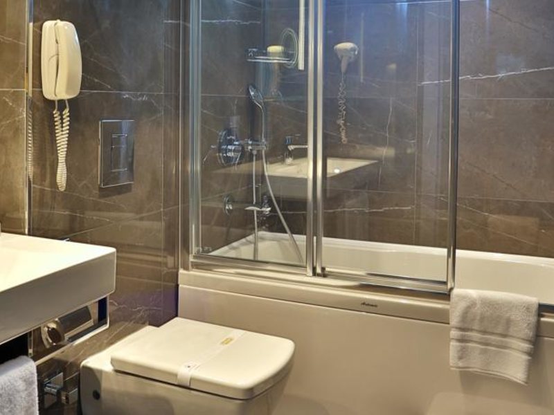 AHC Old City Hotel (ex 91722
