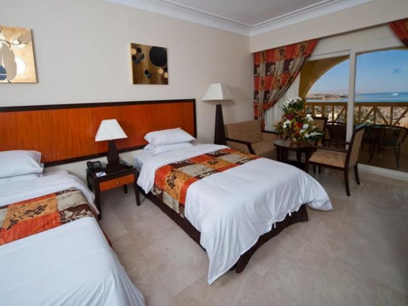 AMC Royal Hotel 121598