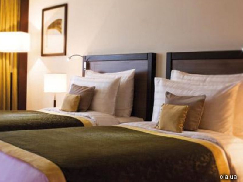 AVANI Deira Dubai Hotel (ех 14890