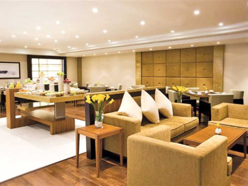 AVANI Deira Dubai Hotel (ех 48439