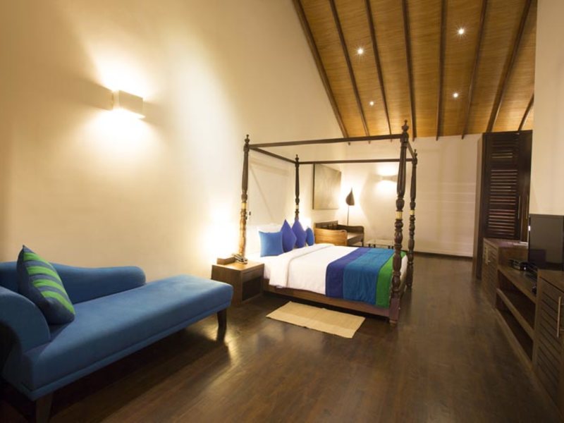 Aarya Lagoon Resort 109270