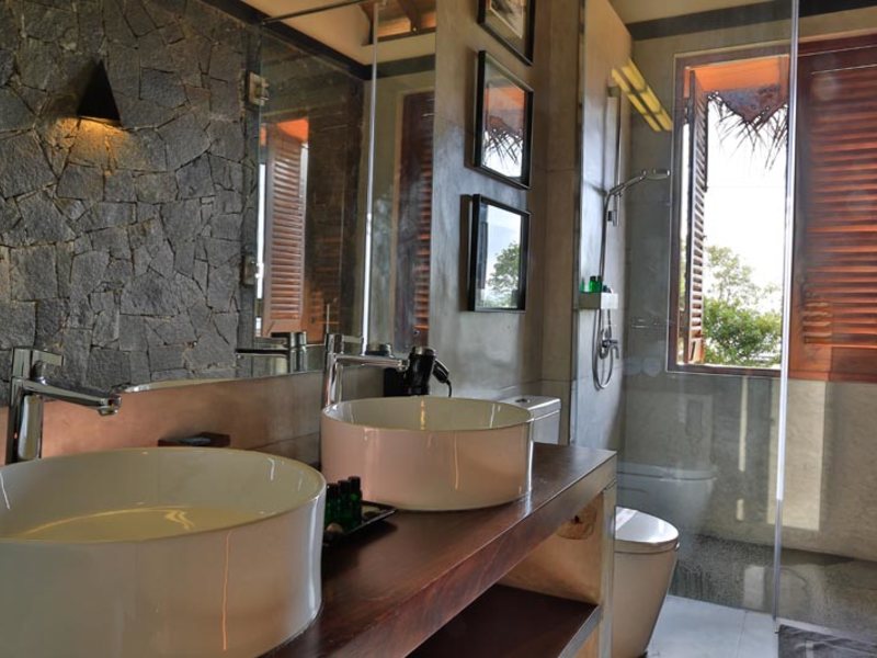 Aarya Lagoon Resort 109272