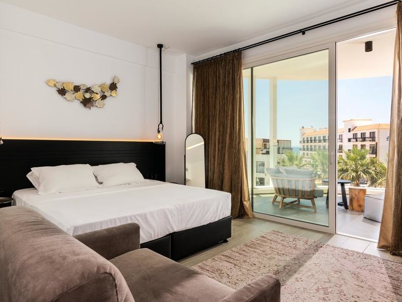 Abacus Suites  271900