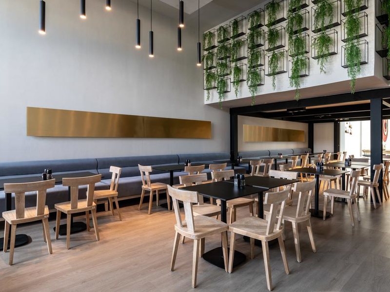 Abacus Suites  272450