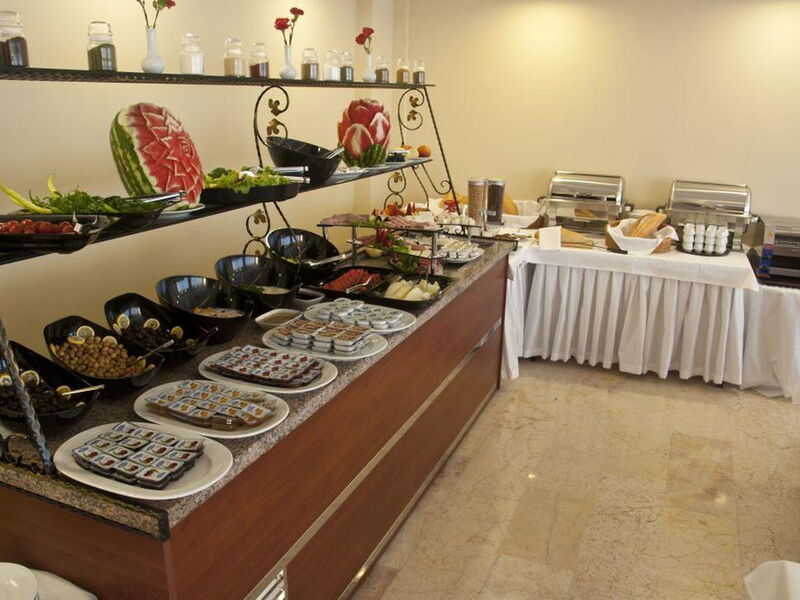 Abel Hotel 240100