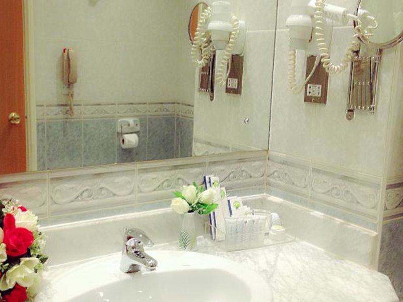 Abjar Grand Hotel 113013