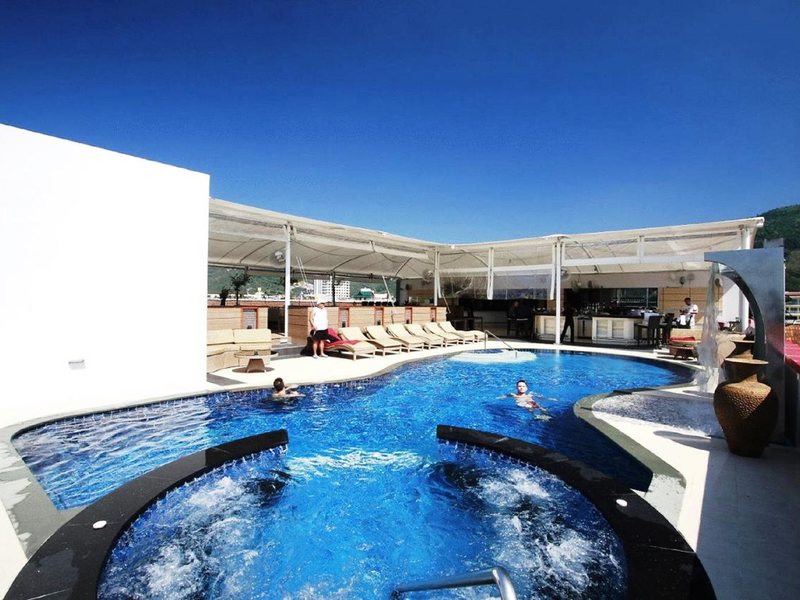 Absolute Bangla Suites 196056