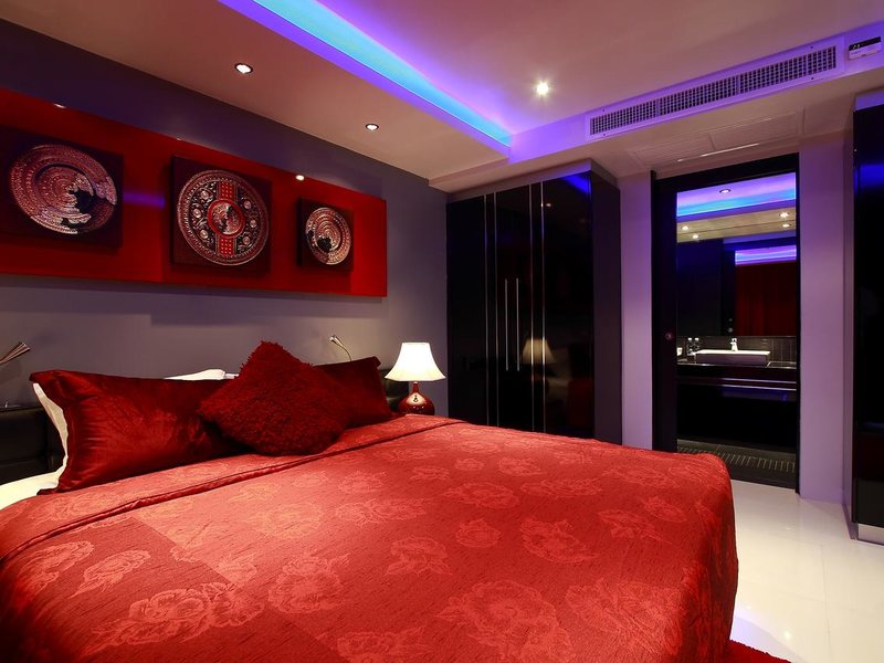 Absolute Bangla Suites 196072