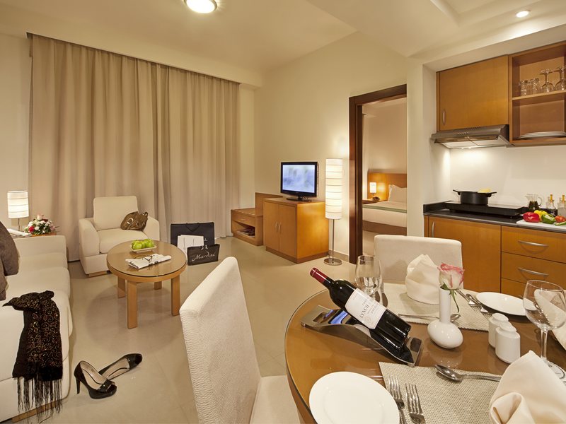 Acacia by Bin Majid 111307