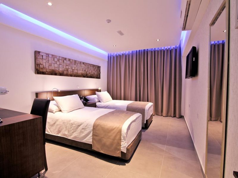 Achilleos City Hotel 162021