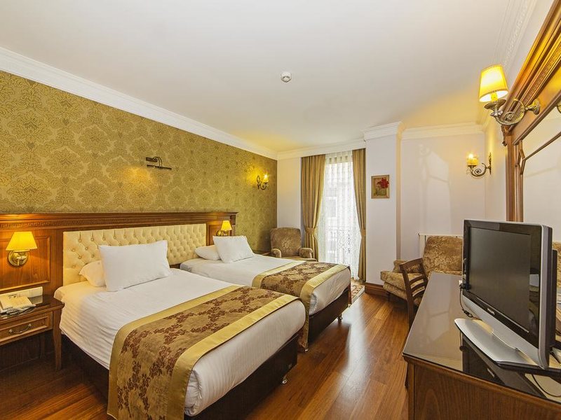 Acra Hotel 270894