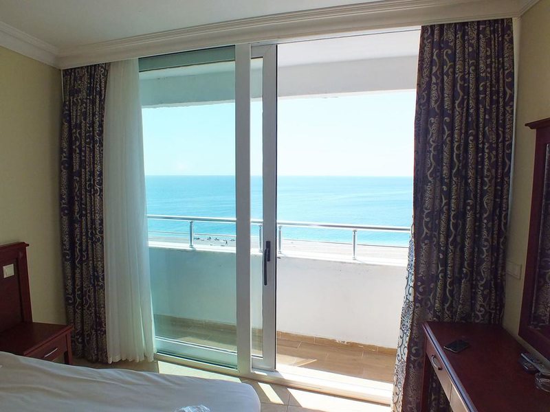 Acropol Beach 182405