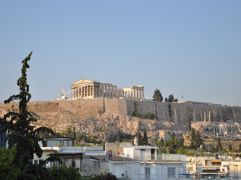 Acropolis Hills 230509