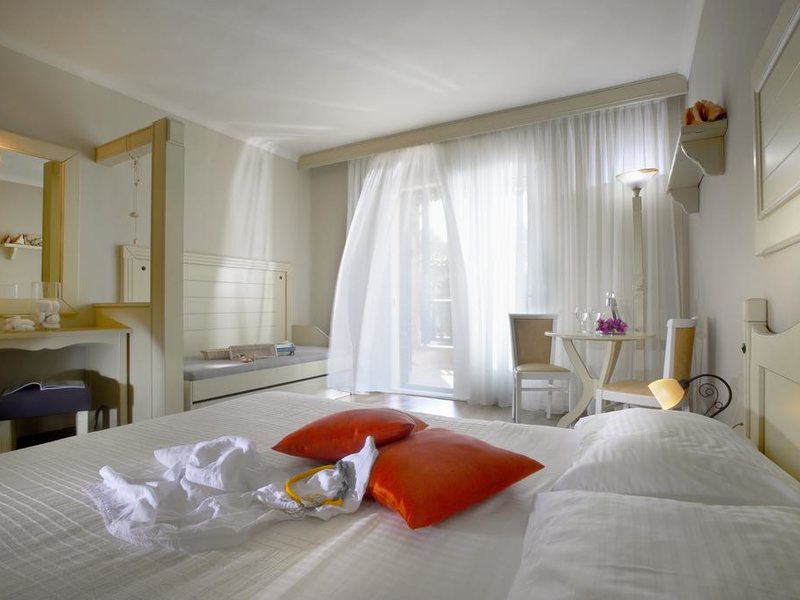 Acrotel Athena Pallas Village 248833