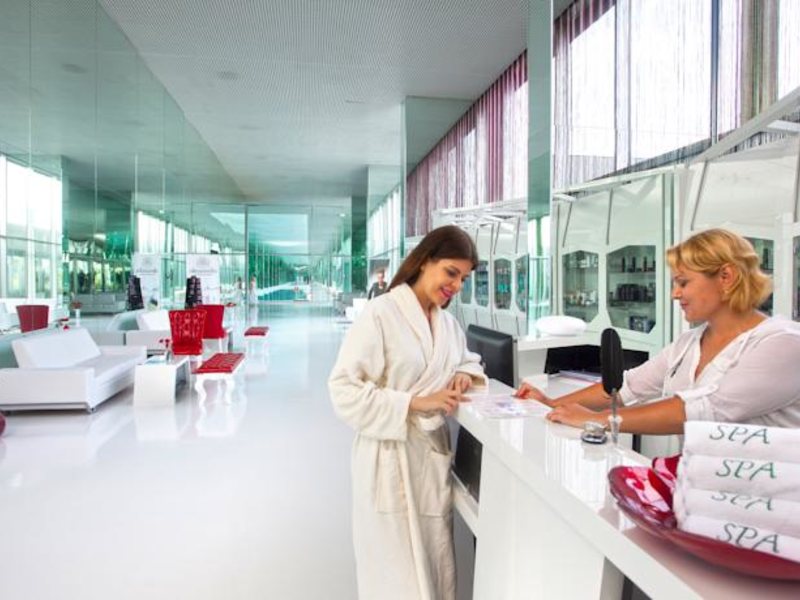 Adam & Eve Hotels  (ex 62060