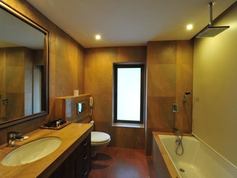 Adamo The Bellus 113275