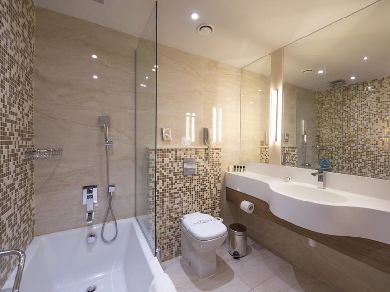 Adams Beach Hotel 289889