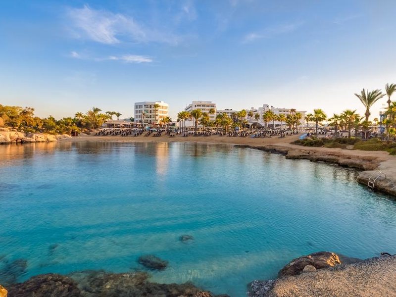 Adams Beach Hotel 289895