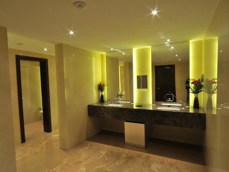 Adela Hotel 183098