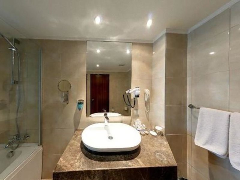 Adela Hotel 183099