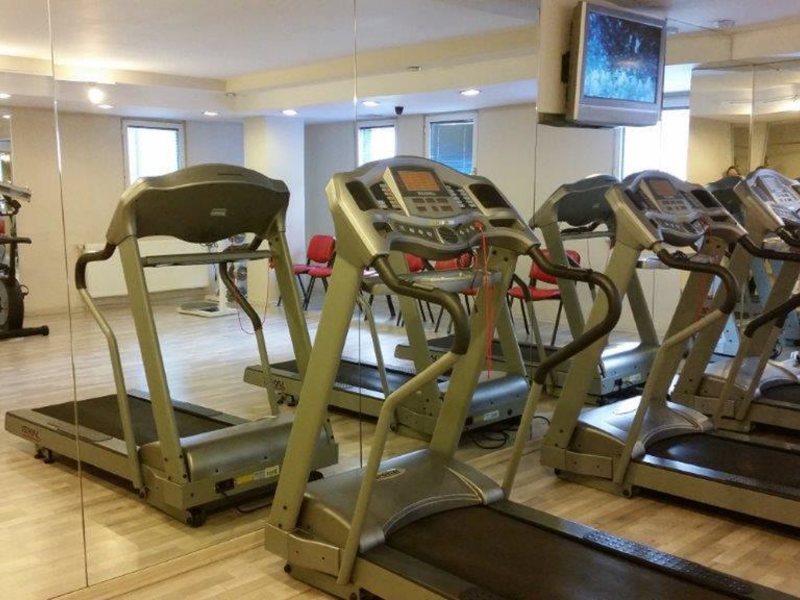 Adela Hotel 183109
