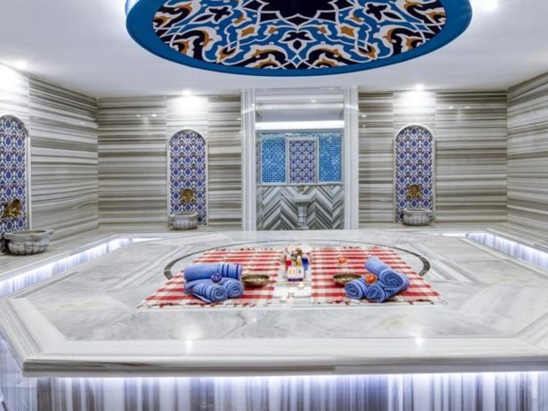 Adin Beach Hotel 318710