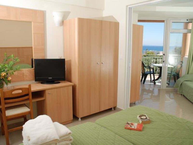 Admiral Argassi Hotel  305345