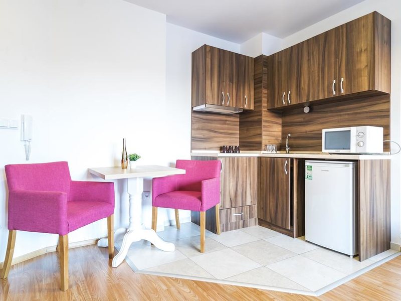 Admiral Plaza 163281