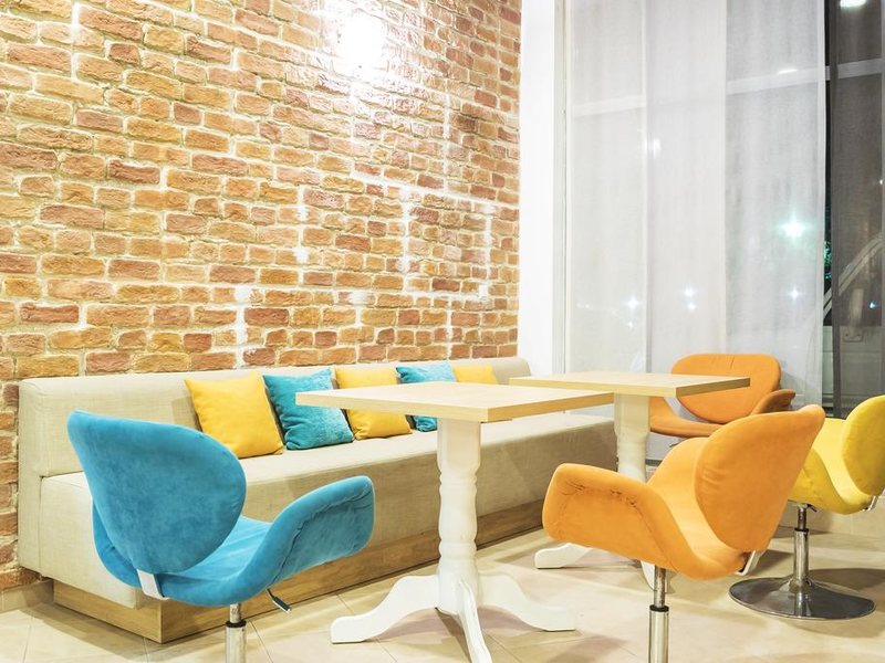 Admiral Plaza 163285