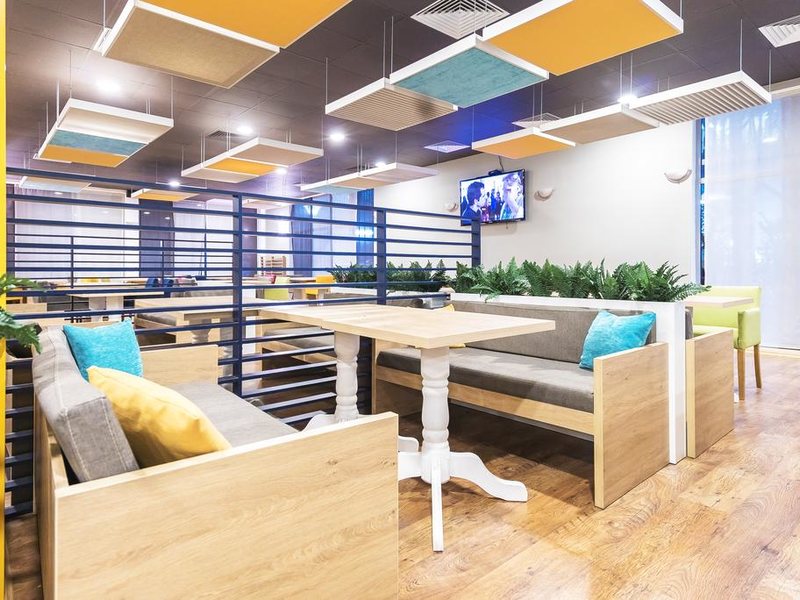 Admiral Plaza 163287