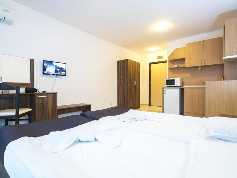 Admiral Plaza 163292