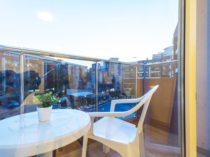 Admiral Plaza 163294