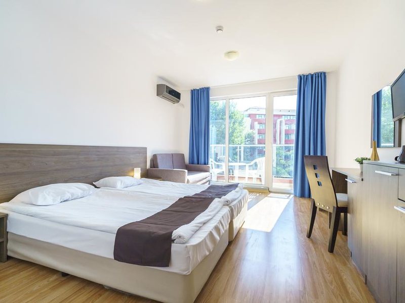 Admiral Plaza 163298