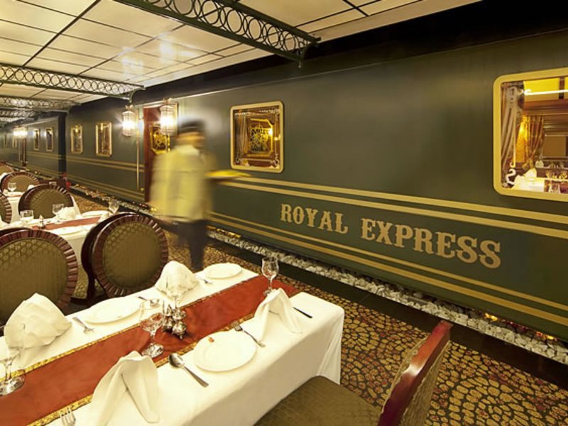 Admiral Plaza Hotel 44888