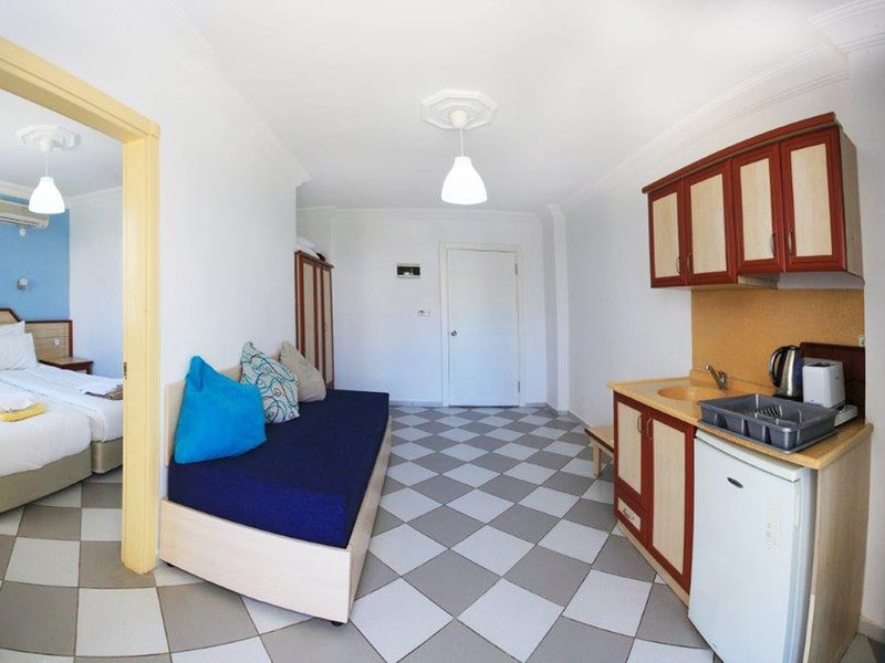 Adora Garden Hotel  183122