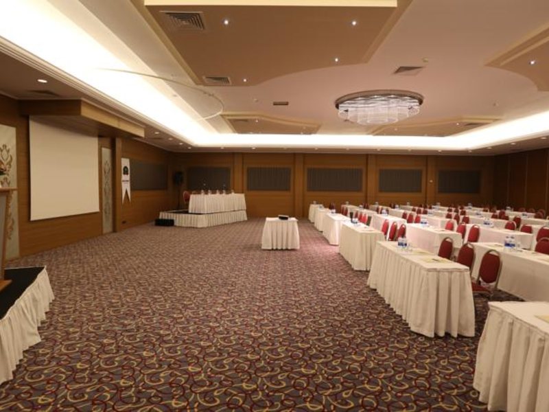 Adora Golf Resort Hotel 62115