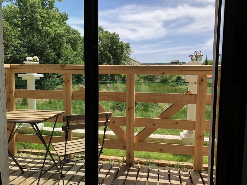 Adrian Villa  317952