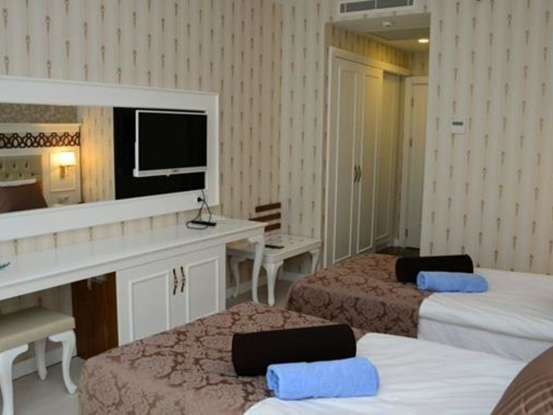 Afflon Belrose Beach Hotel (ex 271330